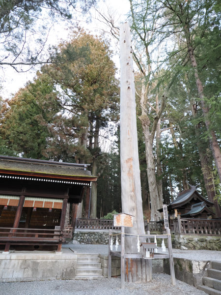 諏訪大社 下社 秋宮