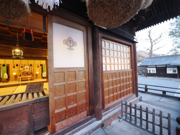 諏訪大社 下社 秋宮